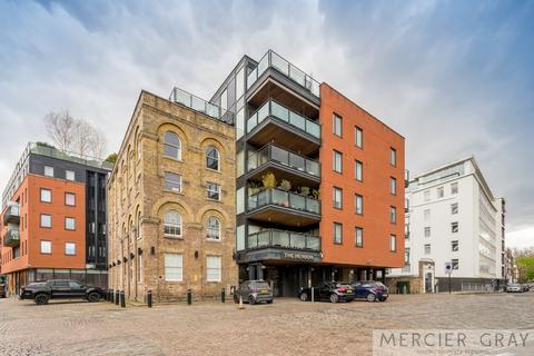 1 bedroom flat for sale, Oval Road, London NW1