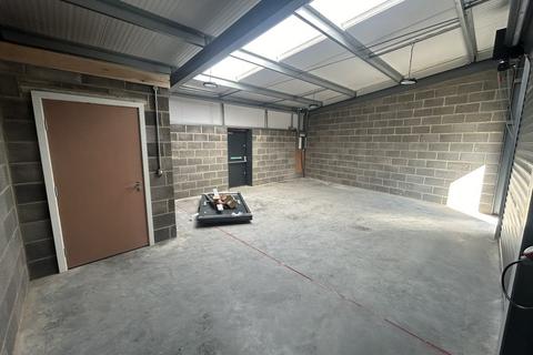 Industrial unit to rent, Unit 2 Willow Way Ind Est, Greencroft Industrial Estate,