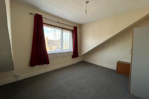 1 bedroom flat to rent, Hayle Road, Maidstone ME15