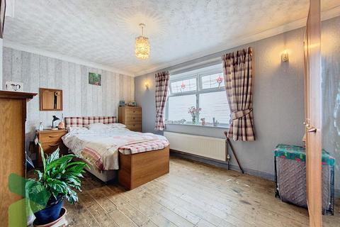 1 bedroom ground floor flat for sale - Woodbank Avenue, Darwen