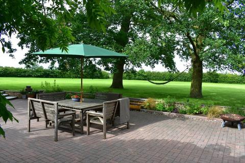 Cart Lodge Burntoak Lane, Redenhall, Harleston, IP20 9PD