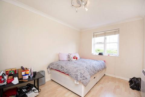 1 bedroom flat for sale, Cadet Drive, Bermondsey, London, SE1