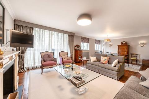 3 bedroom flat for sale - Rutland Gate, South Kensington, London, SW7