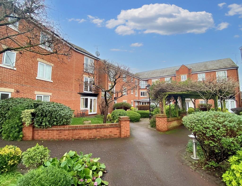 Ashbourne Road, Derby 2 bed apartment for sale £130,000