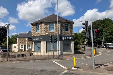 Mixed use for sale - 94-98 Cardiff Road, Llandaff, CF5 2DT - Freehold Mixed Investment Opportunity