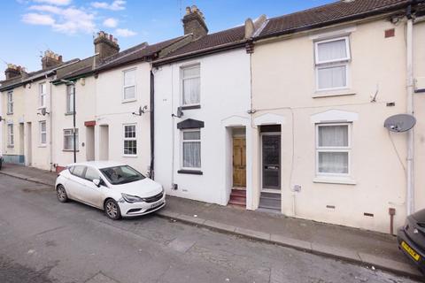 2 bedroom house for sale, Charter Street, Chatham