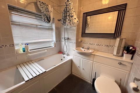 19 Courtenay Road, Birmingham, B44 8JB