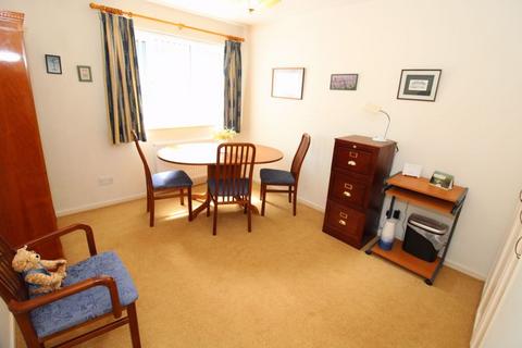 Flat 1, Macmillan House Basing Road, Banstead, SM7 2AQ