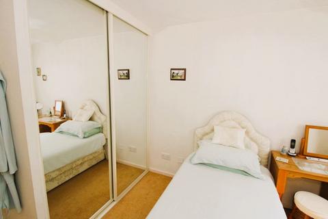 Flat 1, Macmillan House Basing Road, Banstead, SM7 2AQ