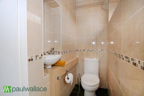 28 Windsor Close, Cheshunt, Waltham Cross, EN7 5LW