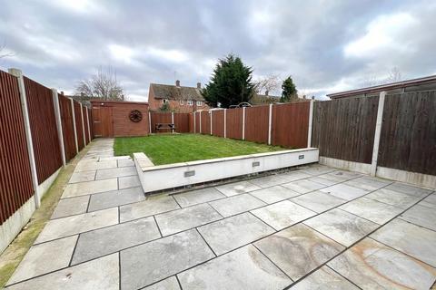 3 bedroom end of terrace house for sale, Queensway, North Walsham