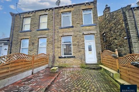 2 bedroom end of terrace house for sale, Soothill Lane, Soothill, Batley