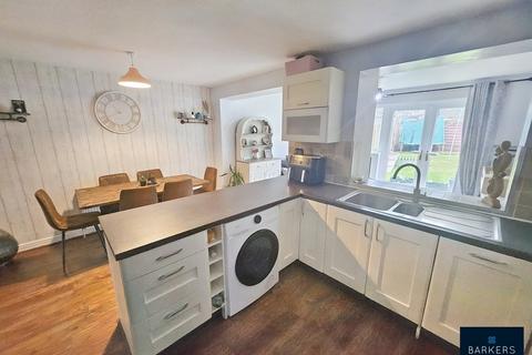 3 bedroom semi-detached house for sale, Westcliffe Road, Cleckheaton