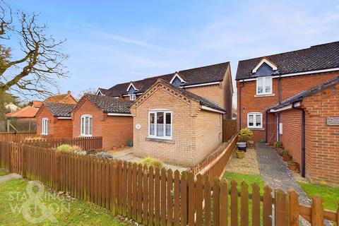 3 bedroom end of terrace house for sale, Castleton Way, Eye