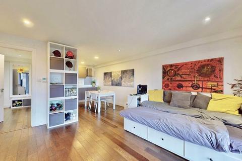 1 bedroom apartment for sale, Jessop Court, Uxbridge, UB8