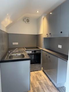 1 bedroom apartment to rent, 8 Norwich Road