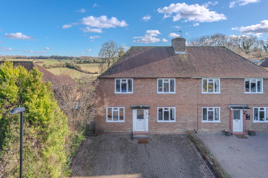Woodplace Lane, Coulsdon CR5 3 bed semidetached house for sale £625,000