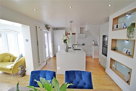 4 bedroom detached house for sale - Claypole Drive, Northborough, Peterborough, Cambridgeshire, PE6