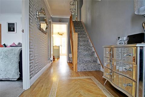 2 Claypole Drive, Northborough, Peterborough, PE6 9DW