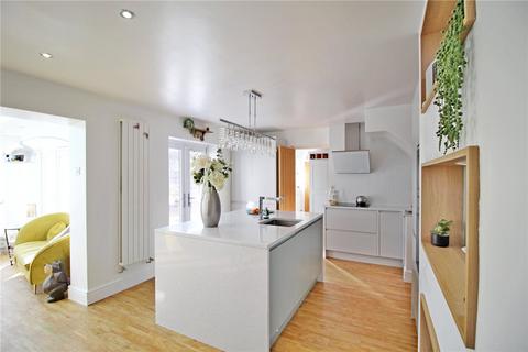 2 Claypole Drive, Northborough, Peterborough, PE6 9DW