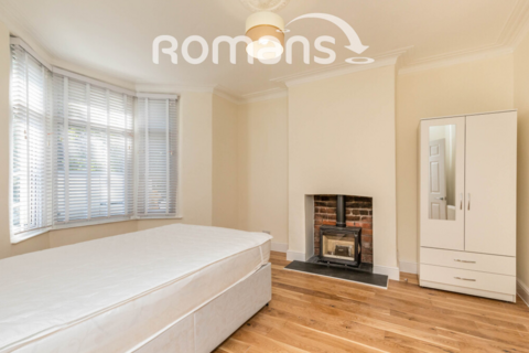 1 bedroom in a house share to rent, Beaufort Road, St. George