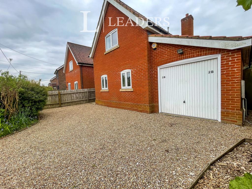 Through Duncans, Woodbridge 3 bed detached house to rent £1,700 pcm