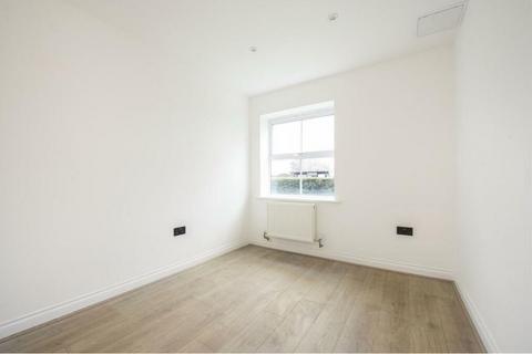 2 bedroom apartment to rent - Arklay Close, Hillingdon