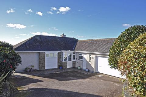 3 bedroom detached bungalow for sale - Waterloo Close, St Mawes