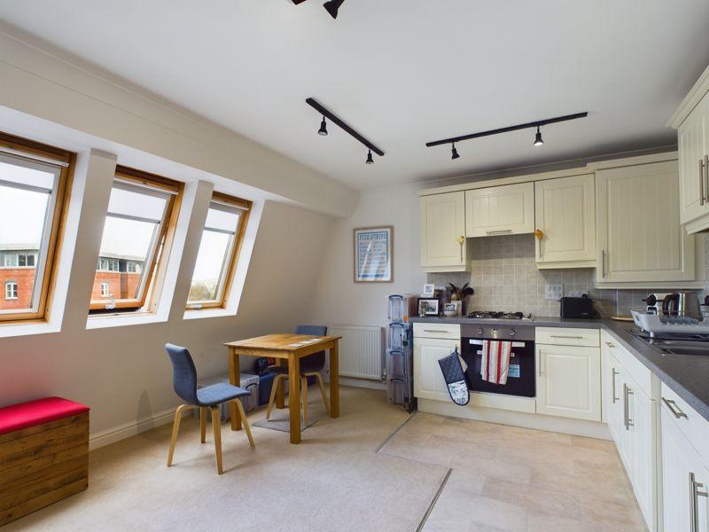 Brunel Court, Truro 2 bed apartment for sale £199,950