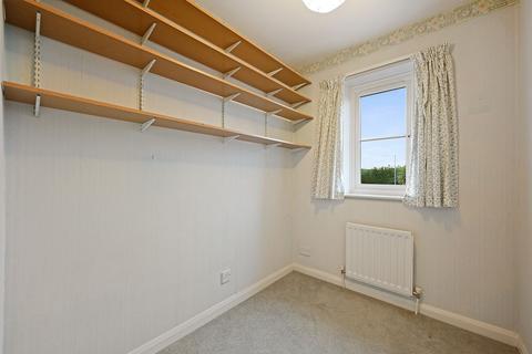 21 Chelmsford Close, Sutton, SM2 5BG