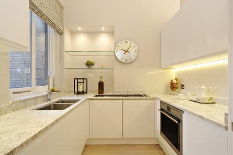 3 bedroom apartment for sale, Tite Street, London, SW3