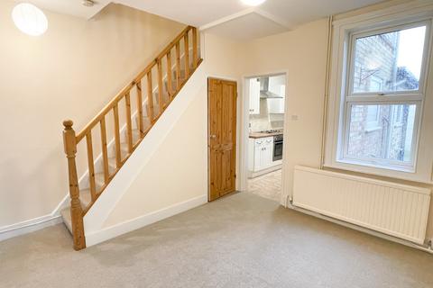 3 bedroom terraced house for sale, Exeter Road Newmarket