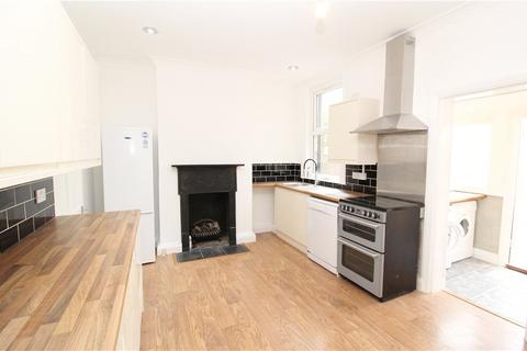 2 bedroom terraced house to rent, Balfour Road, London, W13