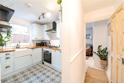 76 Brookdale Road, London, SE6 4JP