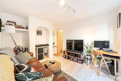 76 Brookdale Road, London, SE6 4JP