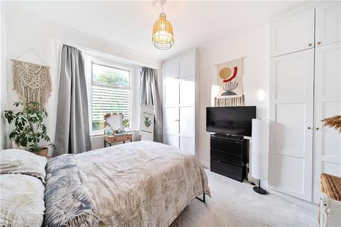 76 Brookdale Road, London, SE6 4JP