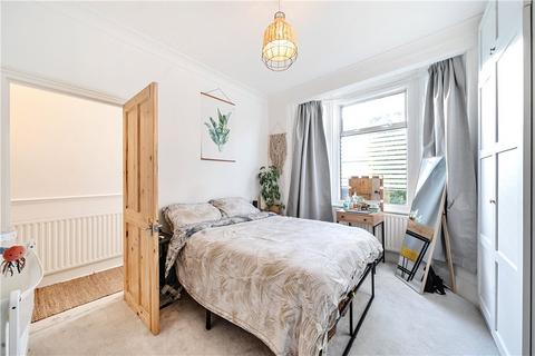 76 Brookdale Road, London, SE6 4JP