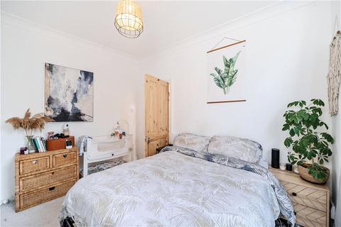 76 Brookdale Road, London, SE6 4JP
