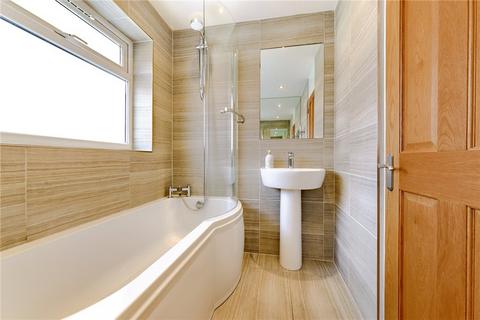 58 Bartons Drive, Yateley, GU46 6DP