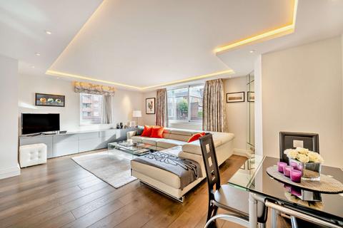 3 bedroom flat for sale, Ebury Street, London