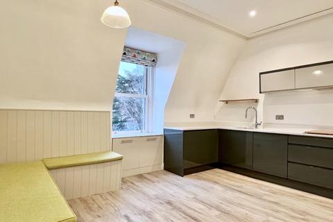 2 bedroom flat to rent, Greenhill Place, Morningside, Edinburgh, EH10