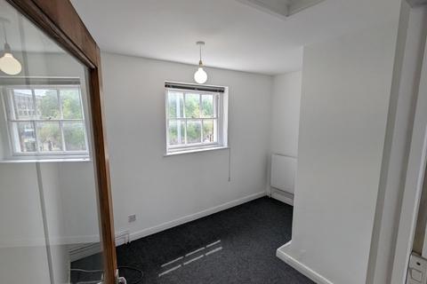 Office to rent, 20 Castle Meadow, Norwich, Norfolk, NR1