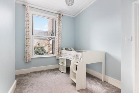 25a Westcroft Square, London, W6 0TD