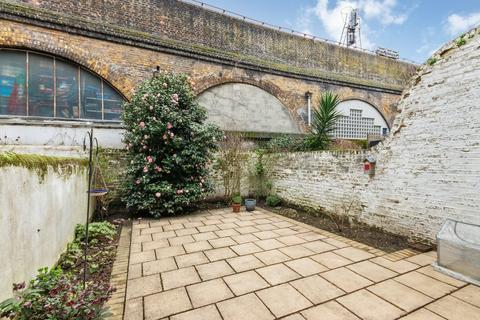 25a Westcroft Square, London, W6 0TD