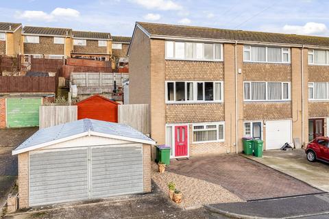 1 Brambley Crescent, Folkestone, CT20 3PU
