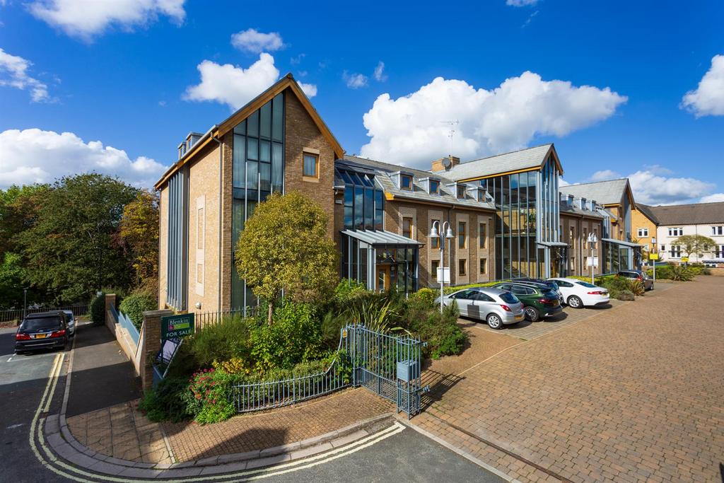 1 Marlborough Wharf