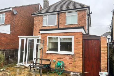 3 bedroom detached house for sale, NO CHAIN - Greening Road, Rothwell