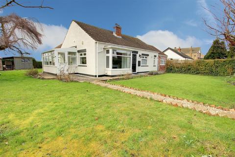 3 bedroom detached bungalow for sale, Jubilee Road, Louth LN11