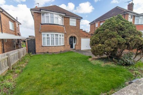 3 bedroom detached house for sale, Stonehill Avenue, Birstall, Leicester, LE4