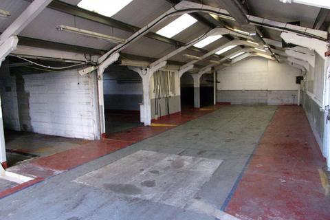 Warehouse to rent, Globe Works, Globe Industrial Estate, Grays